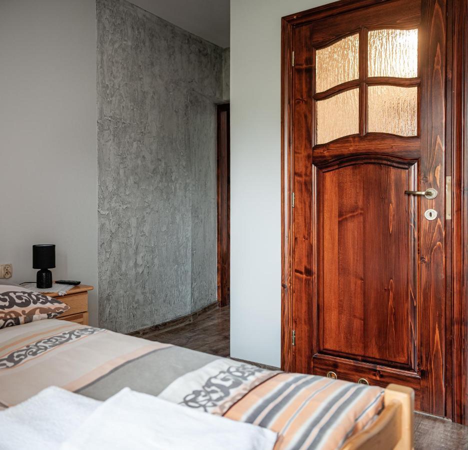 U Repy Apartment Banska Exterior photo